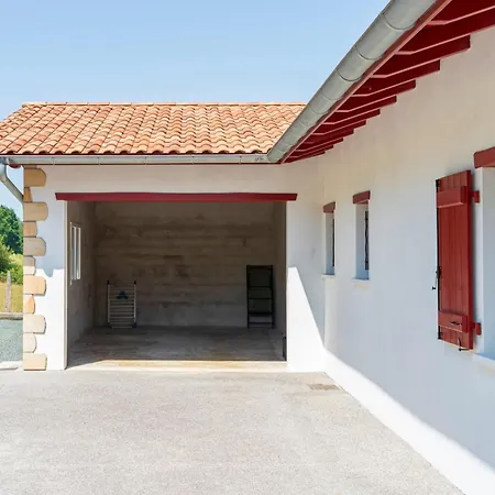 Rural Gure Lana Larressore
